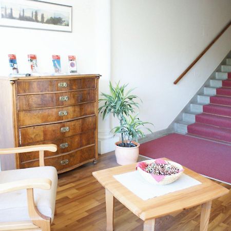 Zoechbauer Gaestehaus - Hotel Garni Kapelln Ngoại thất bức ảnh
