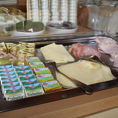 Zoechbauer Gaestehaus - Hotel Garni Kapelln Ngoại thất bức ảnh