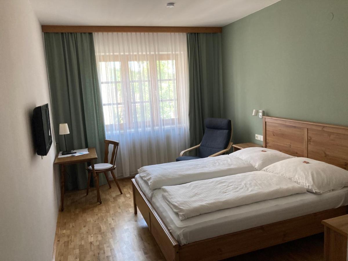 Zoechbauer Gaestehaus - Hotel Garni Kapelln Ngoại thất bức ảnh