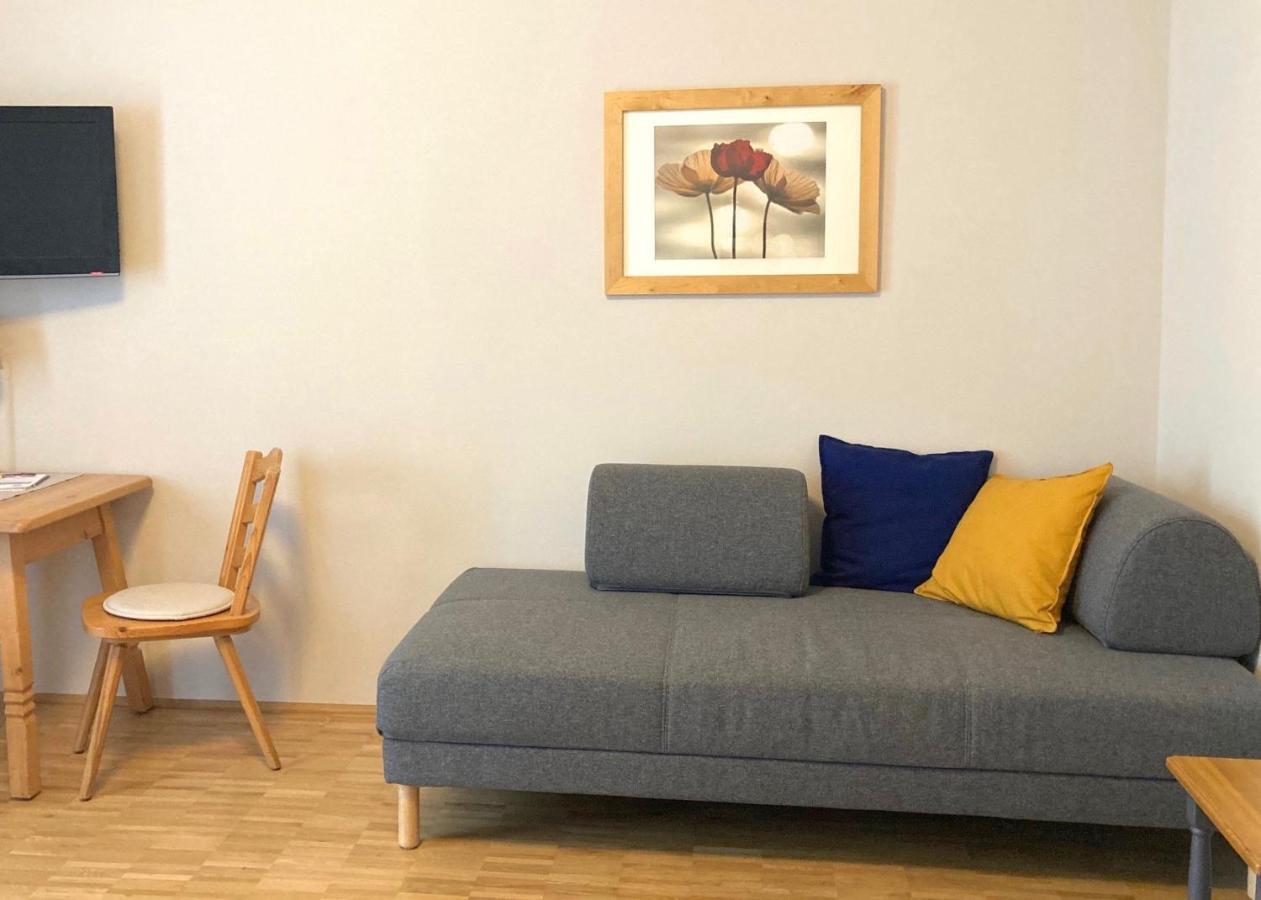 Zoechbauer Gaestehaus - Hotel Garni Kapelln Ngoại thất bức ảnh